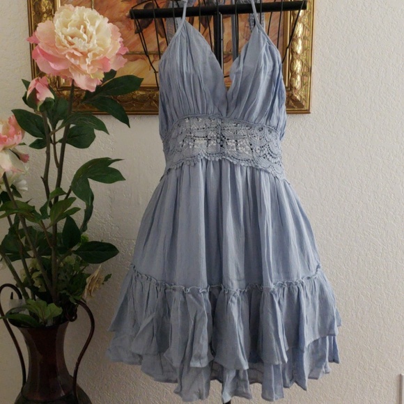 Dresses & Skirts - 🆕️Crochet lace dress😍